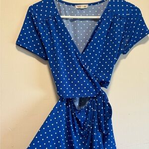 Polka dot romper 💙